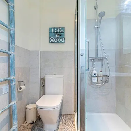 Loft Bodega San Blas Con Porche Y Parking Apartment *